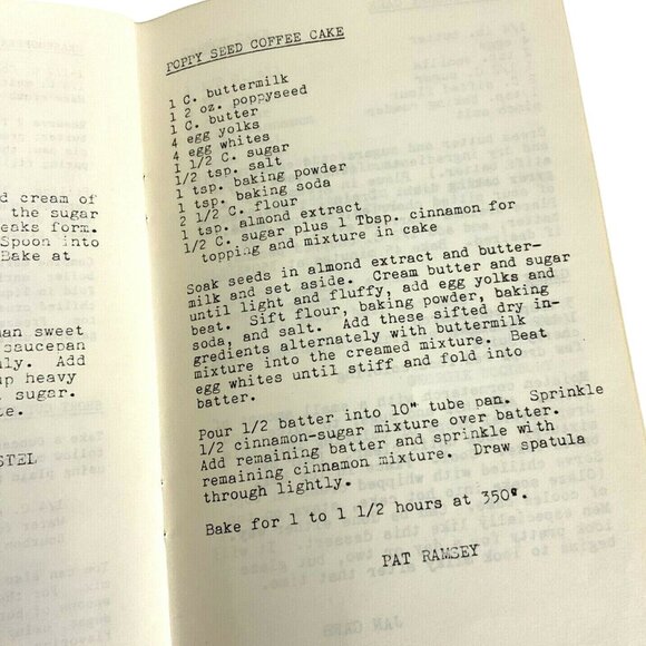 Vintage DCYC Cookbook Recipes Retro Nautical Kitchen Collectible - Picture 8 of 8